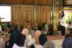 Achieving national prosperity through behavioral insights and adaptive leadership