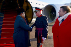 Prabowo arrives in UK on King Charles’s invitation