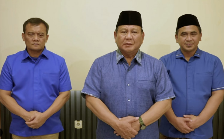 A screenshot of President Prabowo's video, reportedly taken on Nov. 3, shows the President endorsing Central Java gubernatorial candidate pair Ahmad Luthfi and Taj Yasin.