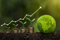 Illustration of green financing (Shutterstock)