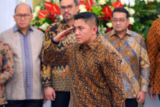 Presidential aide calls cabinet members to keep them in line