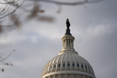 Trump-backed spending deal fails in House, shutdown approaches