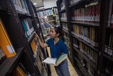 Can nonprofits and universities thrive in the mining sector?