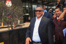 Indonesian Democratic Party of Struggle (PDI-P) secretary-general Hasto Kristiyanto leaves the Corruption Eradication Commission (KPK) building in Jakarta on Aug. 20, 2024, after undergoing questioning as a witness in an alleged corruption case involving the Transportation Ministry's railways directorate general (DJKA). 