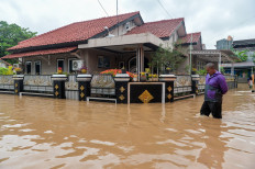 Extreme weather leads to flooding, landslides in several regions