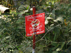 An illustration of land mine warning sign.