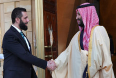 Syria leader meets Saudi Crown Prince in Riyadh on first foreign trip