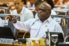 Rights minister proposes designated protest zone at House complex