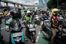 Manpower ministry to issue ruling on THR for online ride-hailing drivers