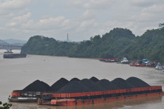 Miners split over plan to shorten approval periods