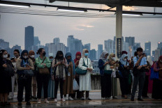 When job hugging becomes a way of survival