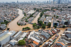 Pramono aims to complete Ciliwung River normalization by 2026