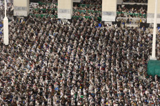 Saudi to mark Idul Fitri Sunday, other Mideast states on Monday