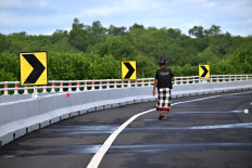 Lights out: Bali guards protect island's day of silence