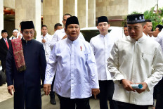 Prabowo holds first Idul Fitri open house at Palace for officials, public
