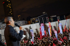 Trial opens for students, journalists over Istanbul protests 