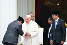 Jokowi to attend Pope Francis’ funeral on Prabowo’s behalf