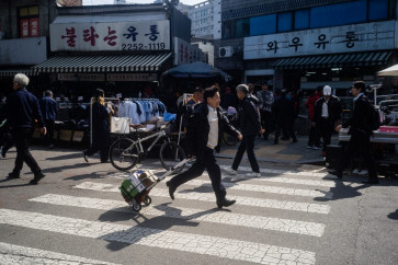 South Korea GDP unexpectedly contracts, reinforcing rate cut chances