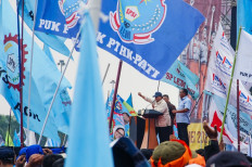 Prabowo pledges to take back state assets controlled by private business