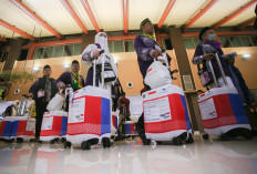 Second bomb threat in a week forces plane of haj pilgrims to divert