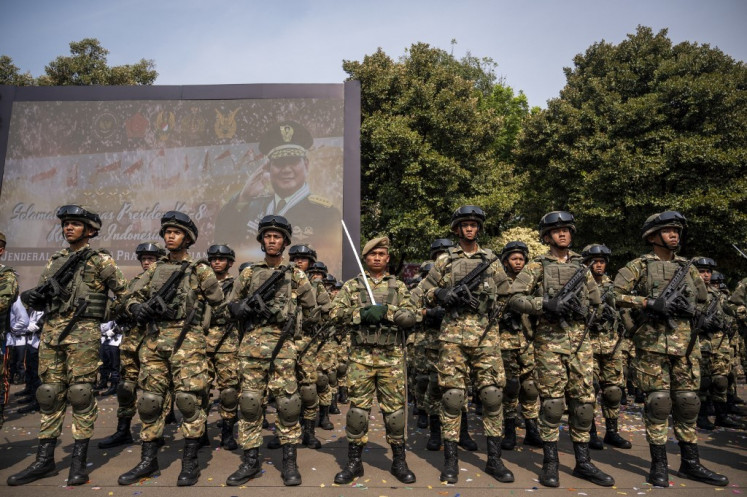 Indonesian Military (TNI) soldiers attend a ministerial handover ceremony at the Defense Ministry office in Jakarta on Oct. 22, 2024. 