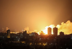 Fire and smoke rise in the city after a Russian drone strike, amid Russia's attack on Ukraine, in Kyiv, Ukraine on June 6, 2025.