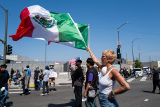 Trump claims LA being invaded by 'foreign enemy' 