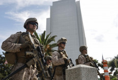 Marines deploy in LA ahead of mass anti-Trump protests