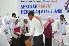 Parents place high hopes in Sekolah Rakyat as schools open