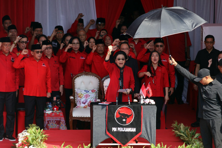 Indonesian Democratic Party of Struggle (PDI-P) chairwoman Megawati Soekarnoputri (center) delivers a speech on Aug. 17, 2025, at an event to commemorate the 80th anniversary of the Independence Day at the party's headquarters in Jakarta.