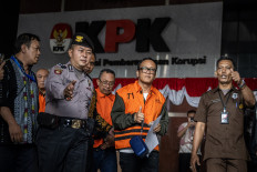 'Serakahnomics' in action and corruption arrest politics