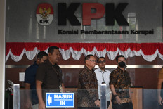 KPK grills Pati regent in railway graft investigation