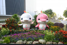 The two cute and adorable mascots for the 15th National Games, the 12th National Games for Persons with Disabilities and the 9th National Special Olympic Games, Xiyangyang and Lerongrong, join the public and visitors to welcome the National Games. (Photos courtesy of Hong Kong Economic and Trade Office)