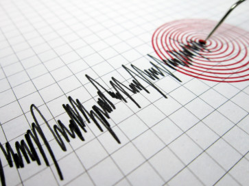 An illustration of a seismogram, the record of the ground shaking during an earthquake.