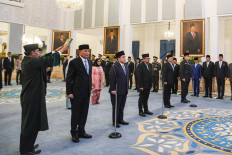 Reshuffle sees Prabowo, allies close ranks