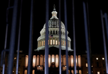 US government lurches toward shutdown, Trump threatens fresh cuts