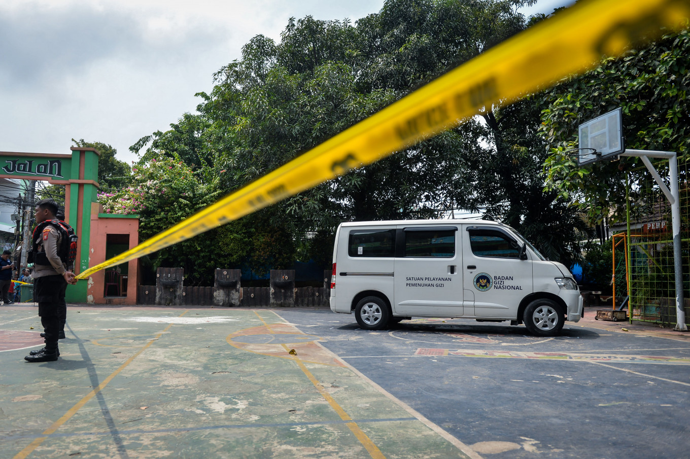 Free meals under renewed scrutiny after van injures 21 at Jakarta school