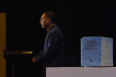 Culture Minister Fadli Zon delivers a speech during the soft launch of the new 'official' history book in Jakarta on Dec. 14, 2025. 