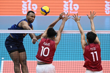 Thailand on top at SEA Games clouded by border conflict