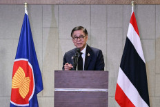 Thailand's foreign minister Sihasak Phuangketkeow holds a press conference following a special ASEAN foreign ministers' meeting on the Thai-Cambodian border conflict, in Kuala Lumpur on December 22, 2025.