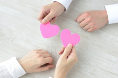 Done with dating? Maybe it’s time to meet a matchmaker