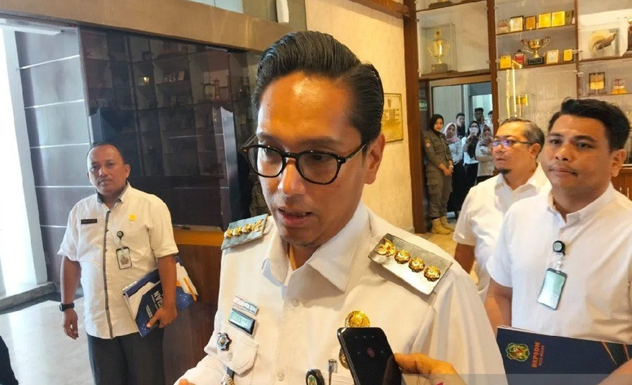 Medan Mayor Rico Tri Putra Waas speaks to the press in a door-stop interview at his office on July 28, 2025.