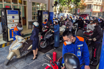 Vietnam sees petrol prices shoot up overnight