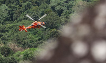A joint search and rescue (SAR) team evacuates the body of a victim of an airplane crash using a Basarnas helicopter on Mount Bulusaraung in South Sulawesi, in this file photo taken on Jan. 23, 2026. Authorities are currently searching for a Matthew Air Nusantara helicopter and its eight passengers, which went missing after departing from a location in West Kalimantan on April 16, 2026.
