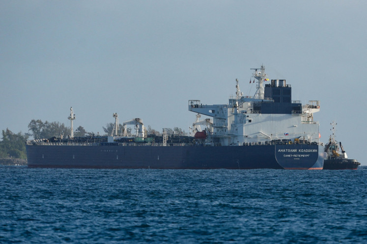 The Russian-flagged oil tanker Anatoly Kolodkin maneuvers on March 31, 2026, in Matanzas Bay, Cuba, whose economy has ground to a halt under a de facto oil blockade imposed by the United States, resulting in an energy crisis that has led to strict gasoline rationing and a series of blackouts across the country.