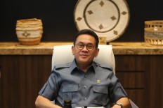 Trade Minister, Budi Santoso gestures while speaking during a special interview with The Jakarta Post on April 22 at the Ministry Of Trade office in Jakarta.