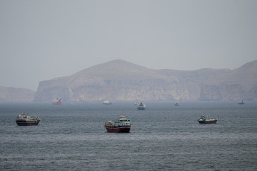 Iran says won't reopen Hormuz if US upholds naval blockade