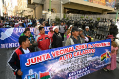Farmers protest in demand of the resignation of Bolivia's President Rodrigo Paz in La Paz, on May 20, 2026. 