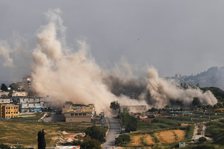 Smoke billows following an Israeli strike in Nabatieh, Lebanon May 26, 2026.