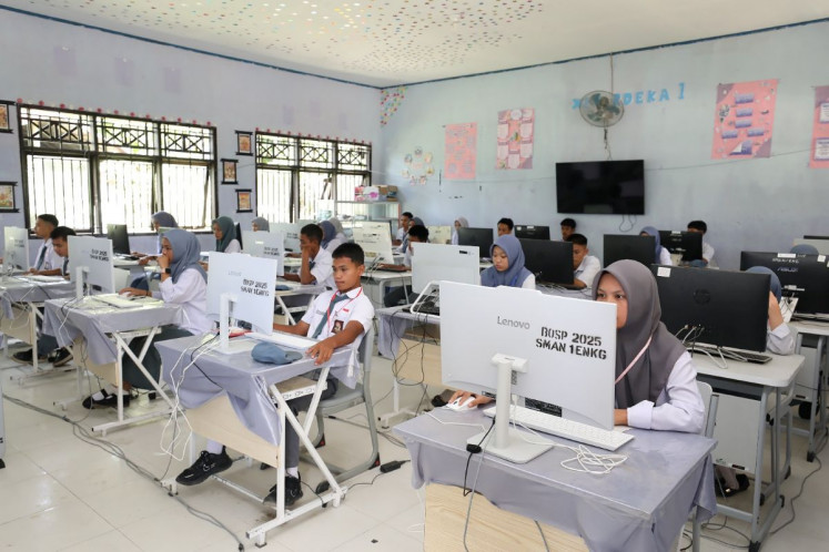 Litmus test: Students take the Academic Competency Test (TKA) on Nov. 3, 2025, at State Senior High School 1 in Enrekang Regency, South Sulawesi.

